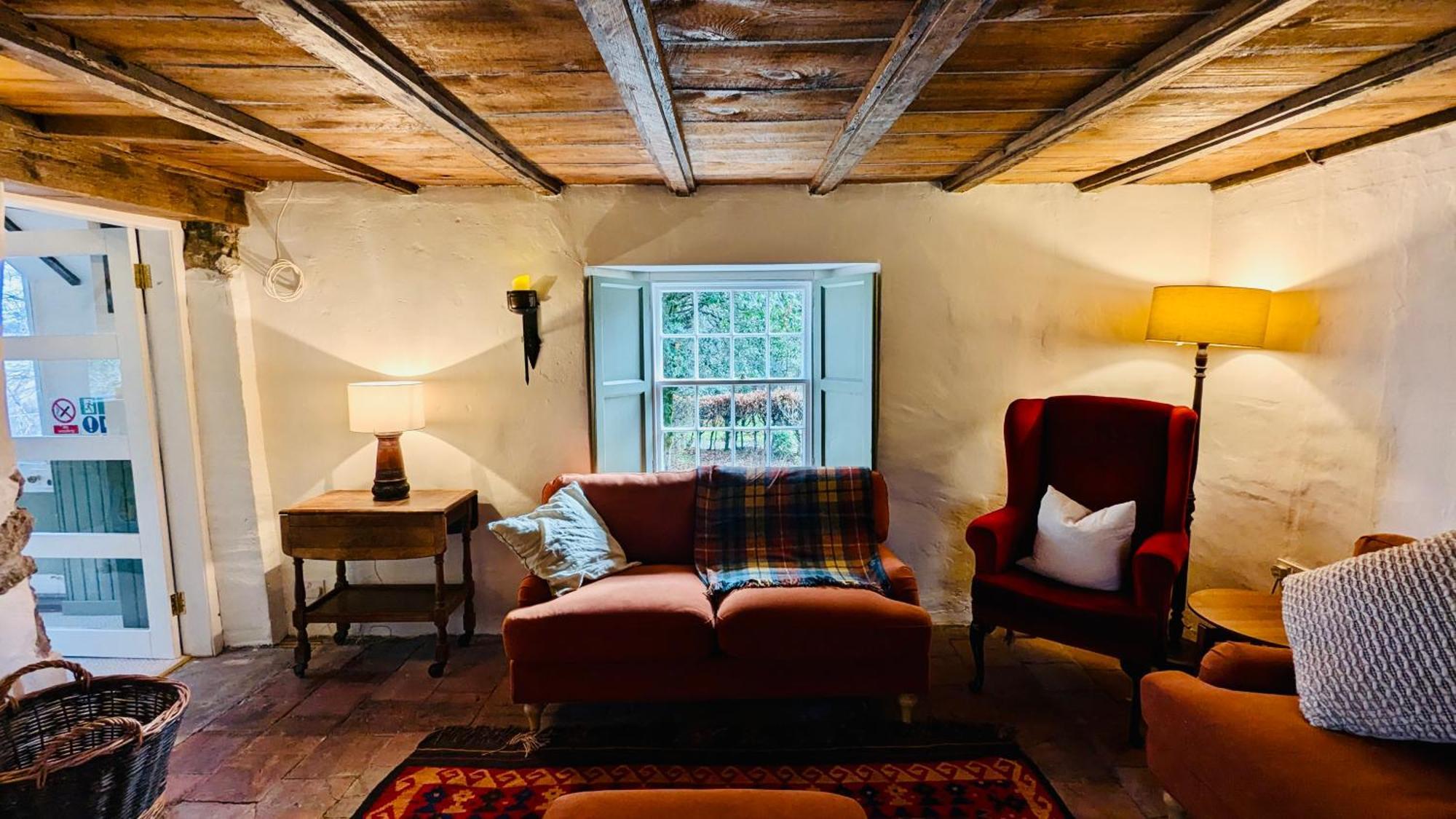 Powis House East Cottage Стерлинг Экстерьер фото